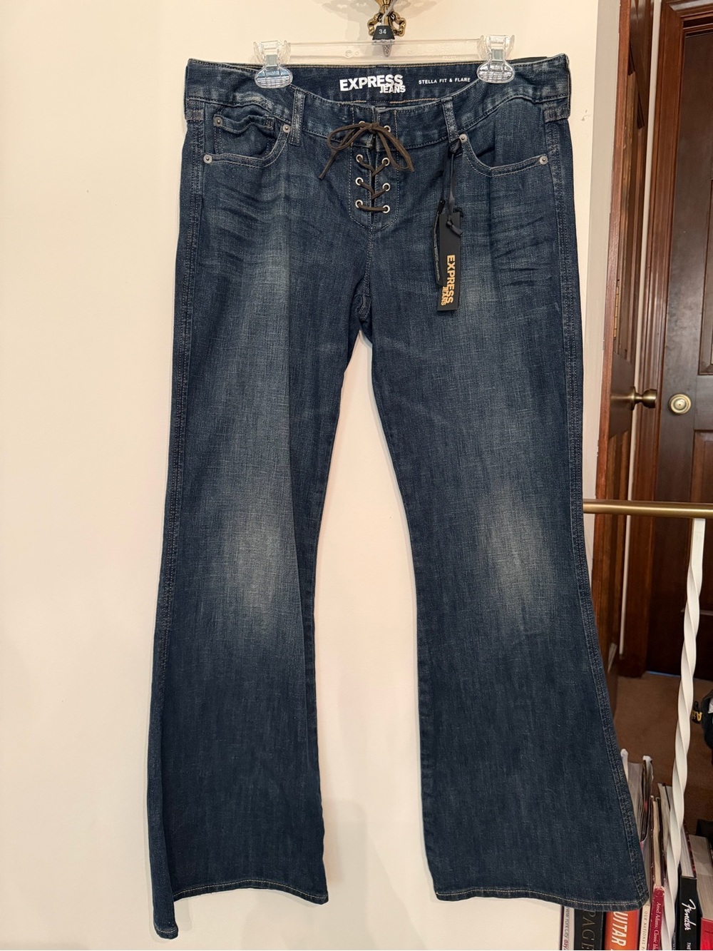 Express Jeans Stella Fit & Flare Dark Wash Blue Denim Low Rise Pants Size 12 NWT